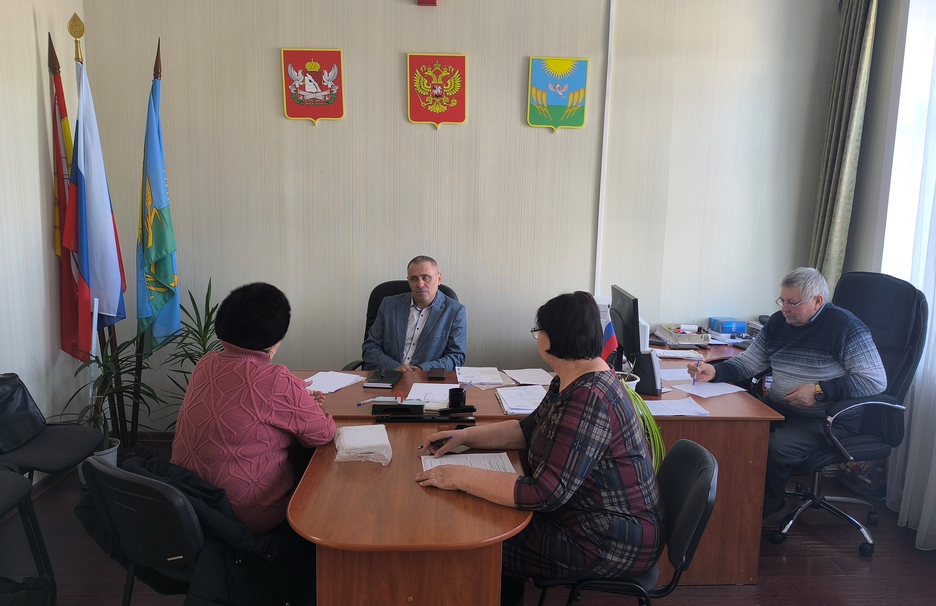 Прием граждан по оказанию юридической помощи.